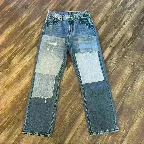 BDG Denim - BDG Cowboy Jeans- Size 28